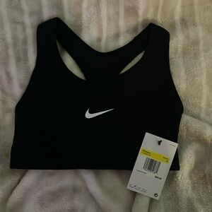 Nike sports bra size small